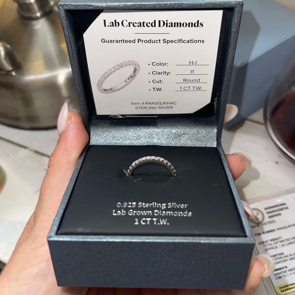 1CTW LAB DIAMOND ETERNITY BAND 925 sterling silver - Picture 4 of 6